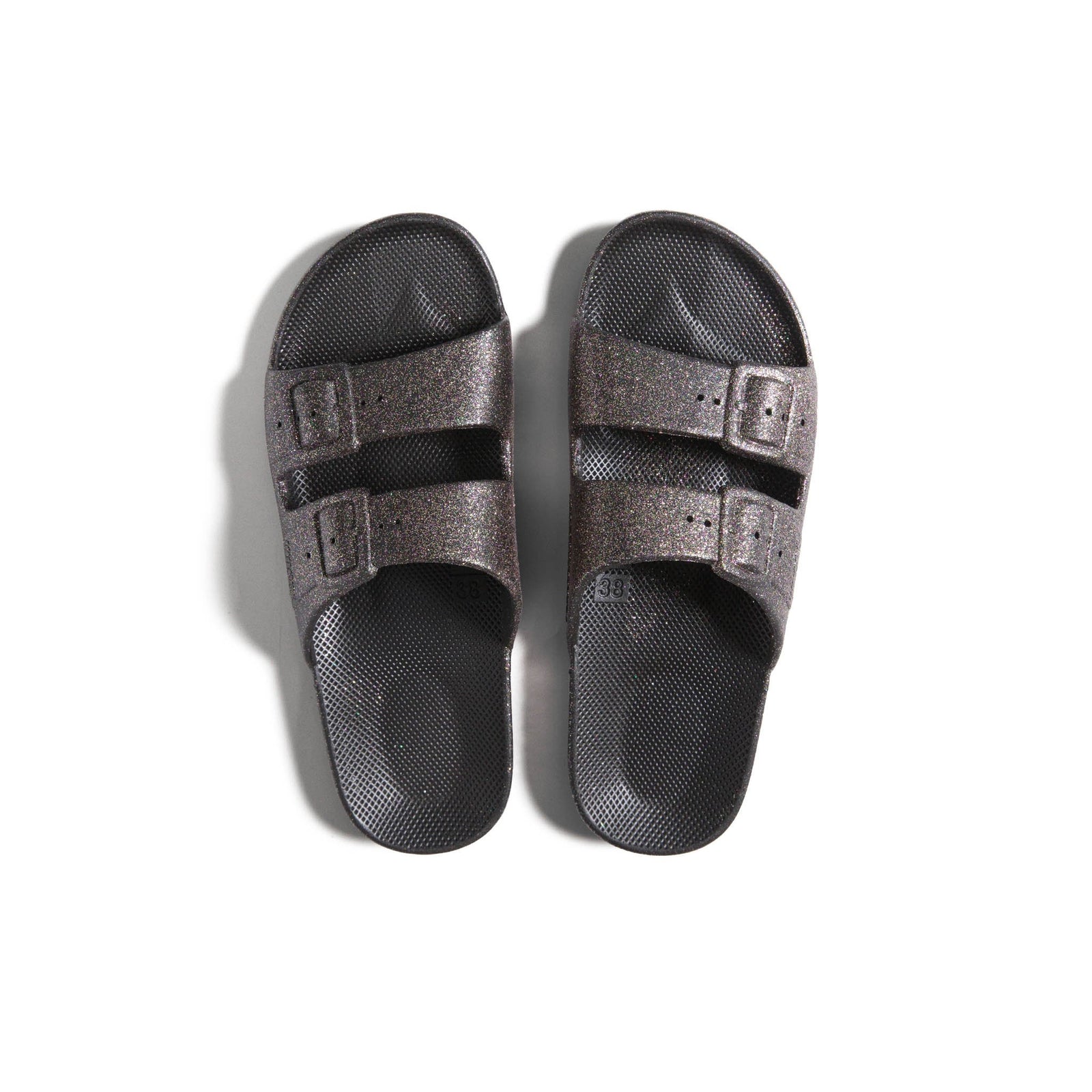FM-CELESTE-BLACK-SLIDES